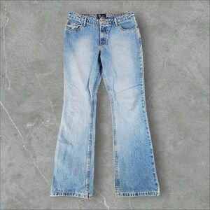 So Jeans Womens 11 Long Blue Light Wash Flare Bell‎ Bottom Low Rise Grunge Y2K